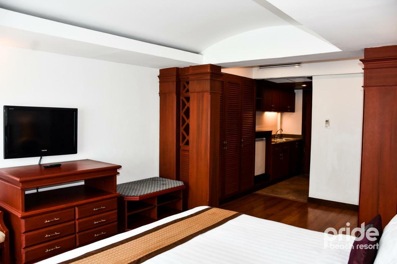 Pride Beach Resort - Adults Only Patong Exterior photo